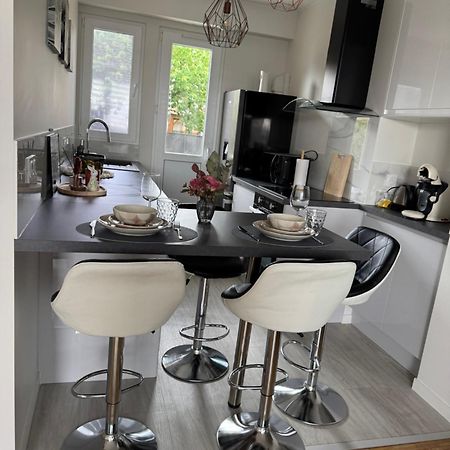 Appartement Chaleureux Et Spacieux T3 Лимож Екстериор снимка