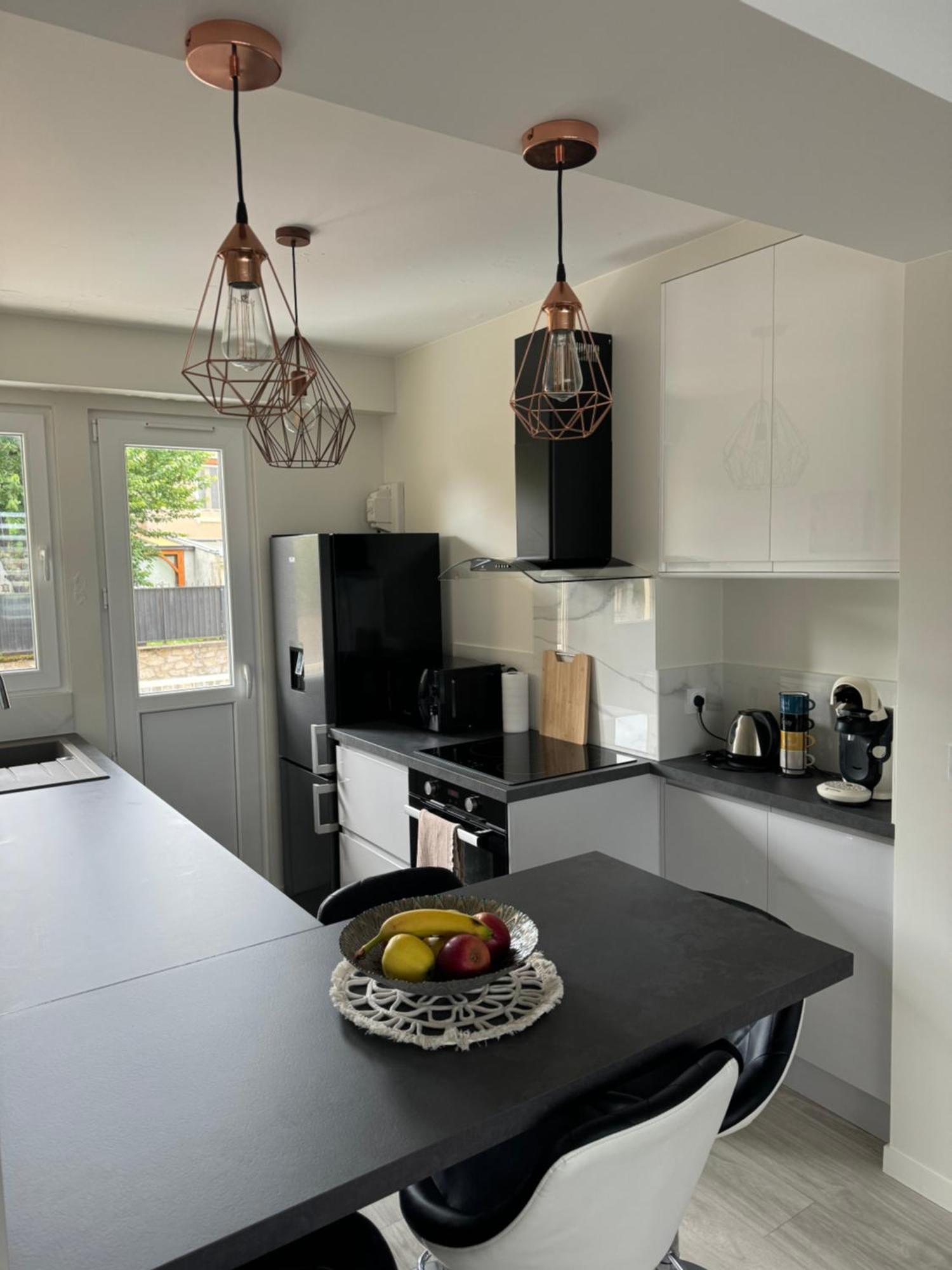Appartement Chaleureux Et Spacieux T3 Лимож Екстериор снимка
