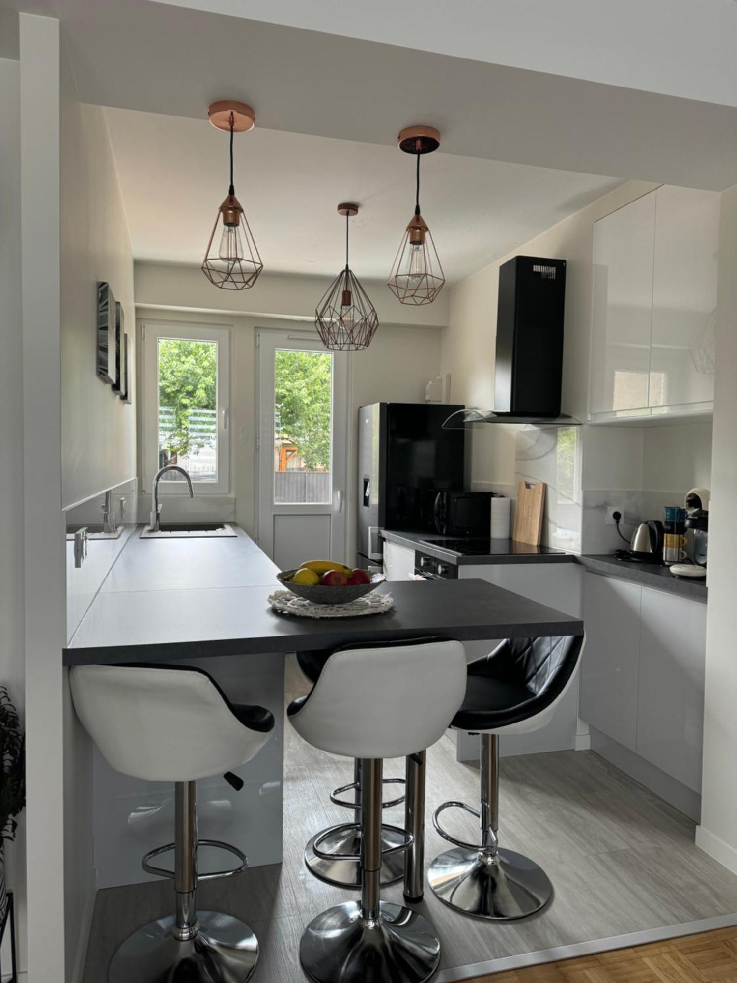 Appartement Chaleureux Et Spacieux T3 Лимож Екстериор снимка